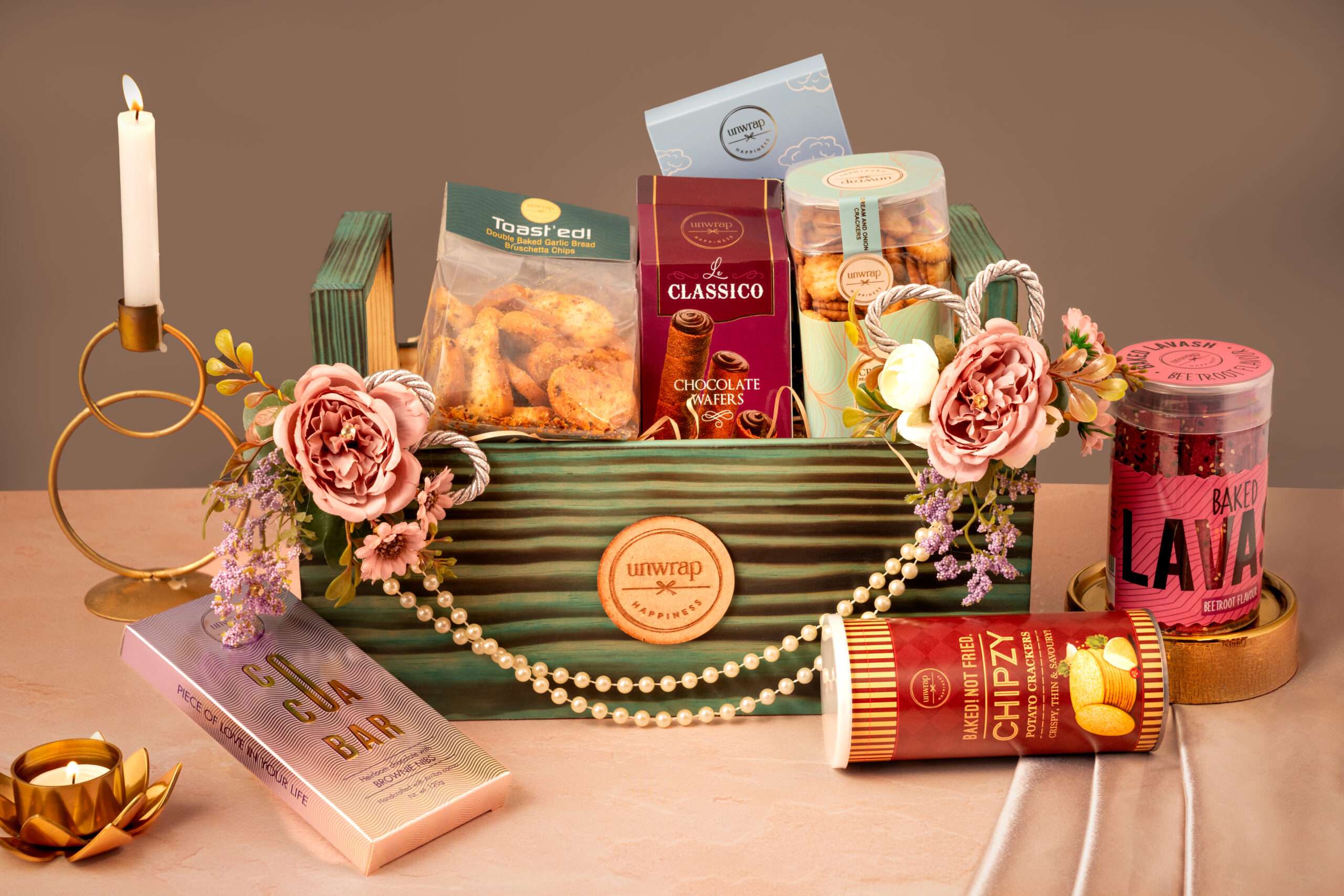 Hamper styling